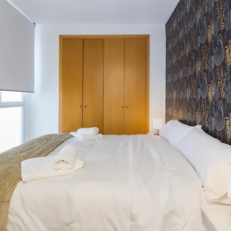 Piso Familiar Cerca Del Centro, Ac Y Wifi Gratis Apartment Valencia Exterior photo