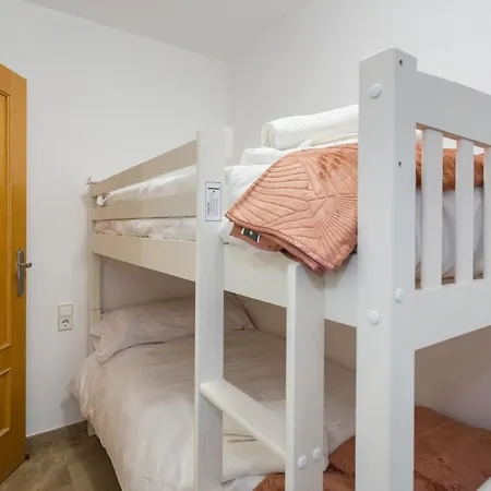 Piso Familiar Cerca Del Centro, Ac Y Wifi Gratis Apartment Valencia Exterior photo