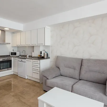 Piso Familiar Cerca Del Centro, Ac Y Wifi Gratis Apartment Valencia Exterior photo