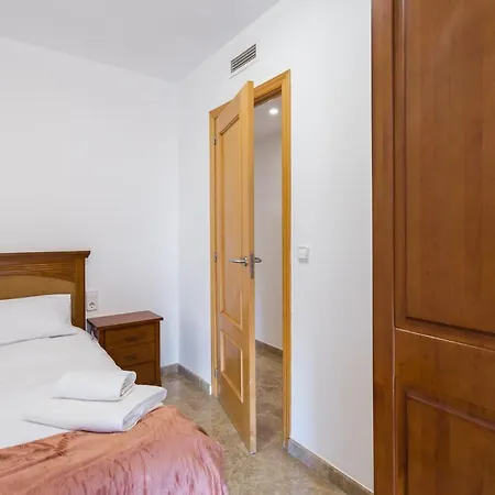 Piso Familiar Cerca Del Centro, Ac Y Wifi Gratis Apartment Valencia Exterior photo