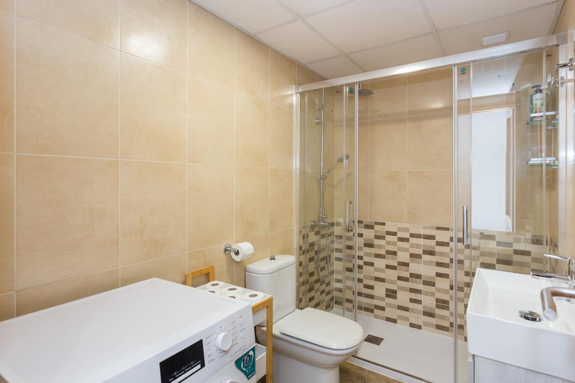 Piso Familiar Cerca Del Centro, Ac Y Wifi Gratis Appartement